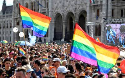 Венгрия вынесет на референдум закон о запрете ЛГБТ-пропаганды