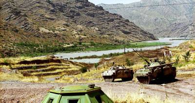 Таджикистан проведет военные учения на севере страны