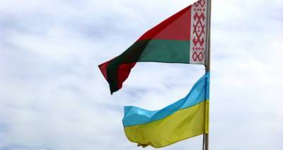 Украина отдает змагаров на «съедение» Лукашенко