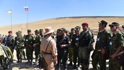 «Купировать любые провокации»: как Россия укрепляет свою военную базу в Таджикистане на фоне афганского обострения