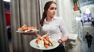 Петр Шелищ - Общественники предложили обязать рестораны подавать уменьшенные порции - iz.ru - Россия - Израиль