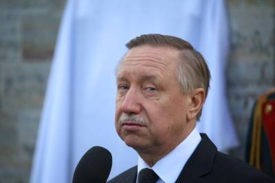 Губернатор Петербурга вручит сам себе награду за международное сотрудничество