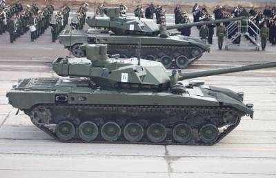 В Польше объяснили, почему российская армия еще не получила беспилотный танк на базе Т-14 «Армата»