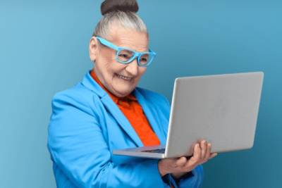 Пенсионный фонд и Ростелеком предлагают костромским пенсионерам сказать «Спасибо Интернету»