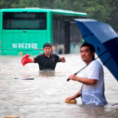 Число погибших из-за наводнения в Хэнань выросло до 33 человек