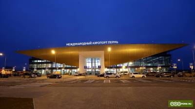 Подавший сигнал тревоги пассажирский самолет штатно сел в пермском аэропорту