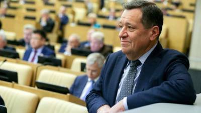 Рязанский губернатор поздравил депутата Госдумы с днём рождения