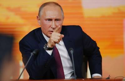 Путин призвал повысить темпы вакцинации от коронавируса