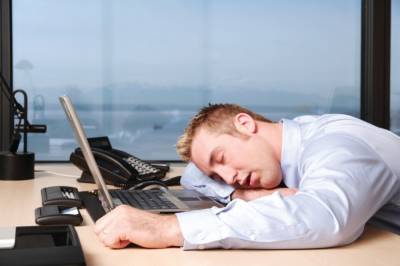 37% новосибирцев хотели бы иметь законную возможность вздремнуть на работе