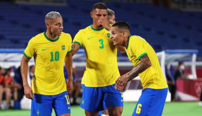 Хет-трик Ришарлисона принес Бразилии победу над Германией в первом туре Олимпиады-2020