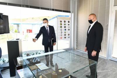 Президент Ильхам Алиев ознакомился в Дашкесане с деятельностью Интегрированного регионального перерабатывающего комплекса «Човдар» ЗАО AzerGold