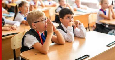 Введение пятидневного обучения в школах готовы обсуждать в Минпросвещения