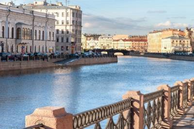 Петербург вошел в тройку регионов-лидеров по самым популярным туристическим маршрутам