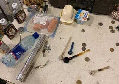 Полицейские выявили наркопритон в гараже на проезде Яблочкова