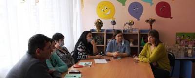 65 раменчан прошли обучение в школе приемных родителей