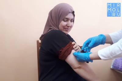 Около 4,5 тысяч человек прошли вакцинацию от коронавируса в Новолакском районе