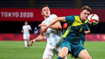 Австралия победила Аргентину на мужском олимпийском турнире по футболу - russian.rt.com - Москва - Австралия - Аргентина