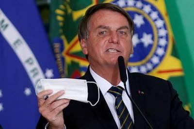 YouTube удалил видео президента Бразилии из-за дезинформации о коронавирусе