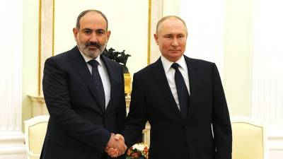 Путин и Пашинян обсудили по телефону ситуацию в Нагорном Карабахе