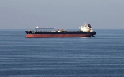 Иран открывает новый нефтяной терминал за пределами Ормузского пролива