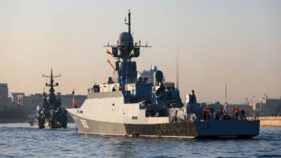 Петербург привели в порядок ко Дню Военно-морского флота