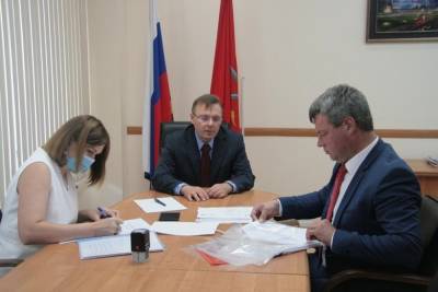 Юрий Моисеев подал документы на участие в выборах губернатора Тульской области