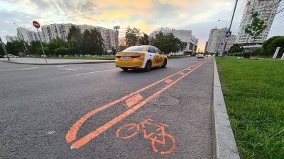 Три километра новых велополос появилось на улицах Москвы