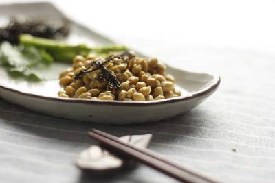 Японское блюдо натто признано эффективным в плане профилактики COVID-19