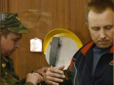 Пожизненника Алексея Пичугина привезли в Лефортово, чтобы получить нужные показания