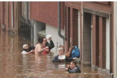 Германия: Наводнение унесло много жизней