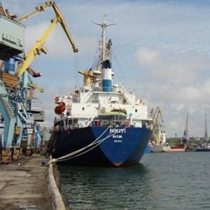 В Бердянске непогода повлияла на работу морского торгового порта