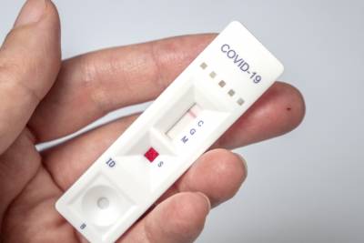 "Не имеет смысла": ученые назвали бесполезными тесты на антитела к COVID-19