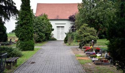 Нападение в Саксонии-Анхальт: мужчина поджег пенсионерку на кладбище