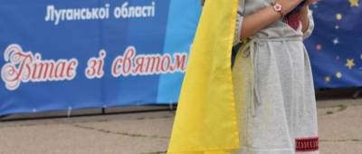 В Северодонецке отпраздновали День освобождения от НВФ: фото с концерта и выставки