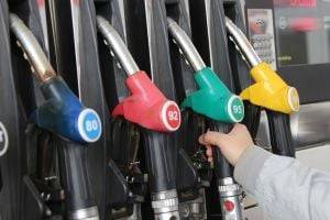 В Минэкономики показали новые расчеты средней стоимости бензина