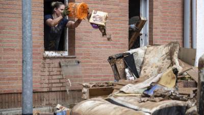 Германия: жертвы наводнения возвращаются