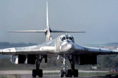 Ту-160 унизил американские F-35 и стал «головной болью» США