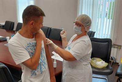 Тамбовские предприятия вакцинируют своих сотрудников от коронавируса