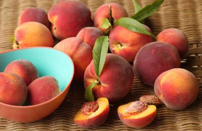 Мнение: В Украине не умеют выращивать персики, поэтому в продаже — импорт