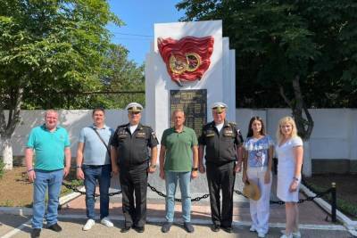 Тамбовская делегация посетила подшефную воинскую часть в Севастополе.