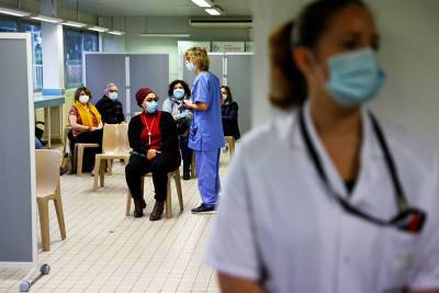 В Швейцарии после вакцинации умерли 128 человек