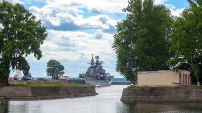 Парки и скверы закроют для посетителей в День ВМФ в Кронштадте - vm.ru - Санкт-Петербург