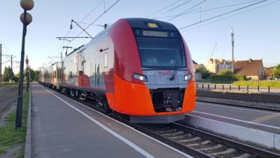 Дополнительные электрички запустят в выходные с Финляндского вокзала в Петербурге