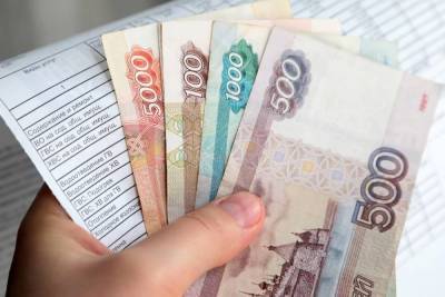 Над россиянами нависла угроза выбивания долгов по ЖКХ коллекторами