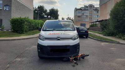 Восьмилетний велосипедист попал под колеса авто в Минске