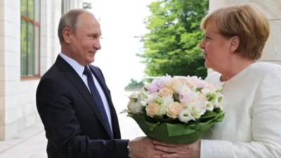 Провокационная шутка Кузичева о Путине и Меркель покорила зрителей Первого канала