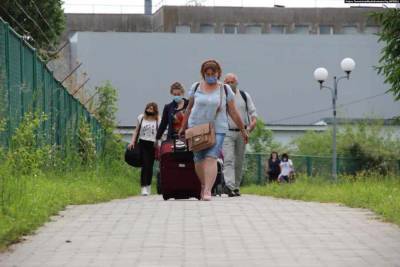 Украинские учителя вынуждены на каникулах уезжать на заработки в Польшу