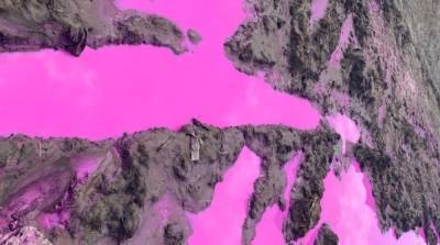 Спасатели объяснили, что за розовую жидкость обнаружили на поле под Ровно