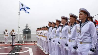 В Петербурге отменили салют в честь празднования Дня ВМФ