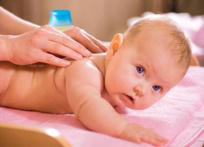 Нужен ли массаж новорожденному ребенку в возрасте до года: за и против